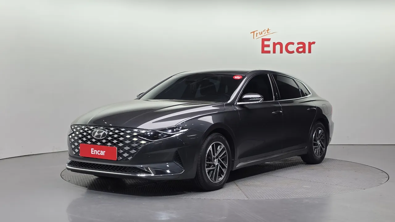 2022 Hyundai Grandeur 3.0 LPi Rent Car
