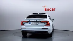 2021 Volvo S60 B5 Inscription, белый — фото 4