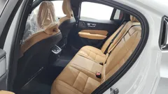 2021 Volvo S60 B5 Inscription, белый — фото 11