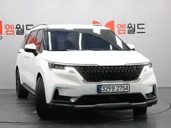 2023 Kia Carnival Diesel 9-Seater Noblesse — фото 2
