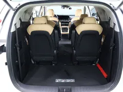 2023 Kia Carnival Diesel 9-Seater Noblesse — фото 5
