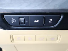 2023 Kia Carnival Diesel 9-Seater Noblesse — фото 16