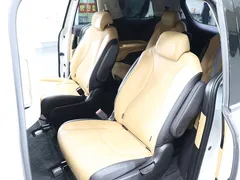 2023 Kia Carnival Diesel 9-Seater Noblesse — фото 20