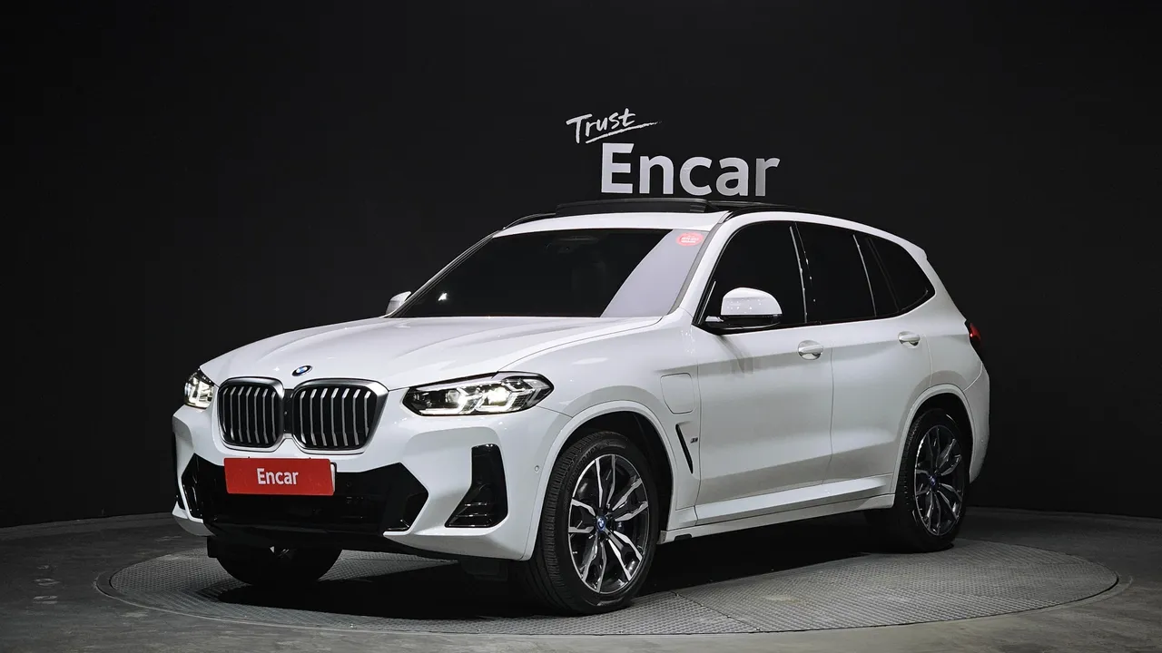 2023 BMW X3 xDrive 30e M Sport