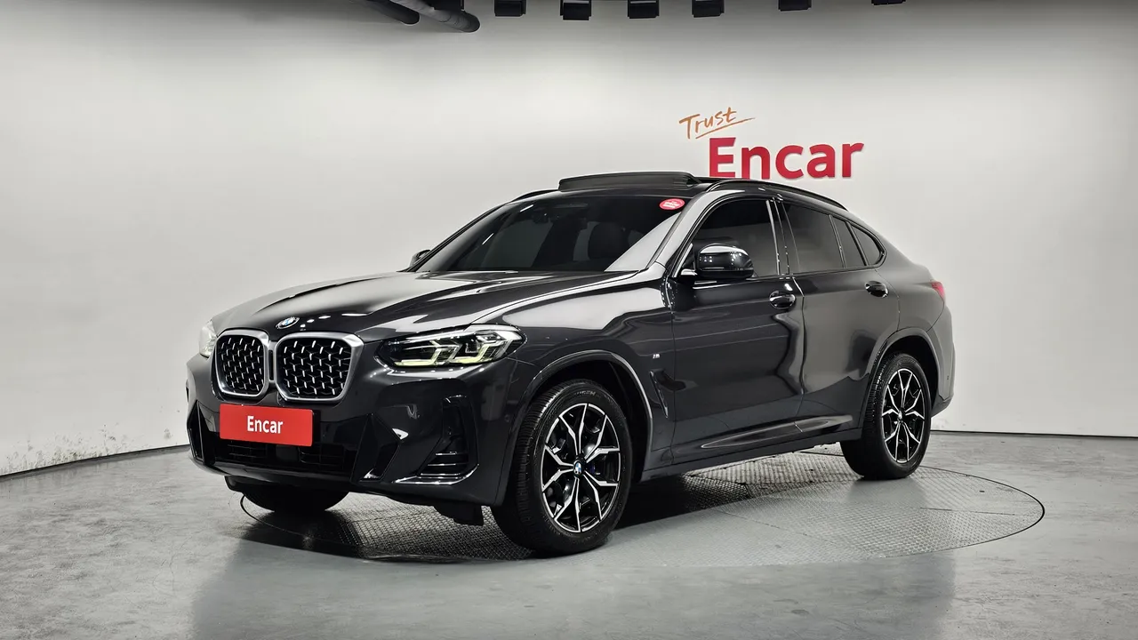2022 BMW X4 xDrive20i M Sport