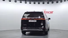 2022 Kia Carnival Diesel 9-Seater Noblesse — фото 4