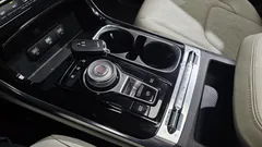 2022 Kia Carnival Diesel 9-Seater Noblesse — фото 9