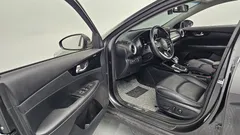 2022 Kia K3 1.6, серый — фото 10