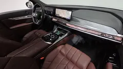 2023 BMW 7-Series 740i sDrive M Sport — фото 18
