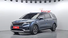 2023 Kia Carnival Diesel 9-Seater Prestige — фото 1