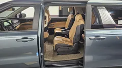 2023 Kia Carnival Diesel 9-Seater Prestige — фото 11