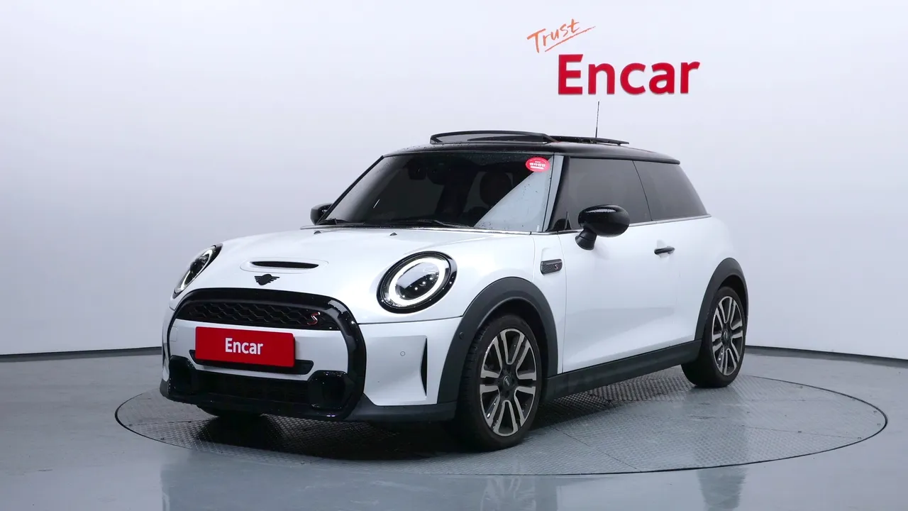 2024 Mini Cooper Classic