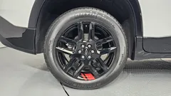 2023 ChevroletGMDaewoo Traverse 3.6 AWD Redline, белый — фото 5