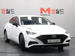 2022 Hyundai Sonata 2.0 — фото 2