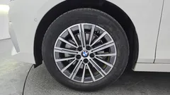 2023 BMW 2-Series 220i Luxury, белый — фото 5