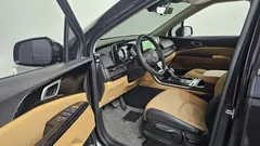2023 Kia Carnival Diesel 9-Seater Prestige — фото 10