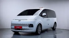 2023 Hyundai Staria Cargo 3-Seater — фото 3