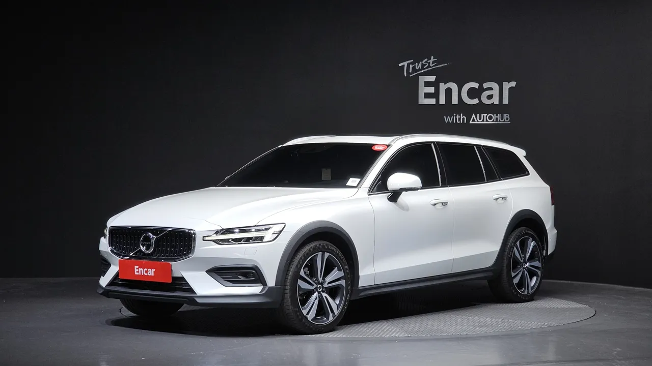 2021 Volvo V60 B5 Pro AWD