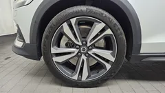 2021 Volvo V60 B5 Pro AWD, белый — фото 5