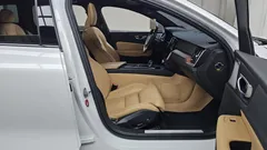 2021 Volvo V60 B5 Pro AWD, белый — фото 11