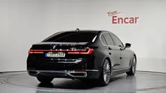 2021 BMW 7-Series 740i Design Pure Excellence, чёрный — фото 2