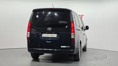 2023 Hyundai Staria Cargo 3-Seater — фото 4