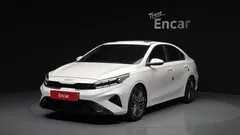 2022 Kia K3 1.6, белый — фото 1