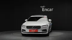 2022 Volvo S90 B6 AWD Inscription, белый — фото 3