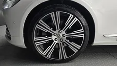 2022 Volvo S90 B6 AWD Inscription, белый — фото 5