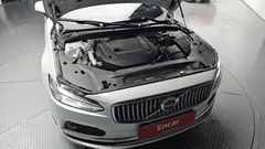 2022 Volvo S90 B6 AWD Inscription, белый — фото 6