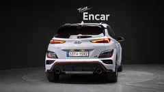 2022 Hyundai Kona Gasoline 2.0 2WD, светло-серебристый — фото 4