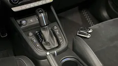 2022 Hyundai Kona Gasoline 2.0 2WD, светло-серебристый — фото 9