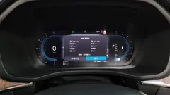 2024 Volvo XC60 B5 Ultimate Bright, белый — фото 8