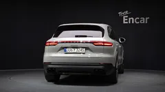 2022 Porsche Cayenne 3.0 PLATINUM EDITION, серо-серебристый — фото 4
