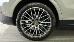 2022 Porsche Cayenne 3.0 PLATINUM EDITION, серо-серебристый — фото 5
