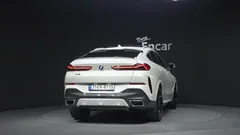 2022 BMW X6 xDrive30d M Sport — фото 4
