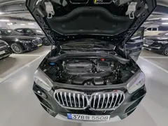 2022 BMW X1 xDrive 20i xLine, чёрный — фото 6