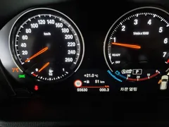 2022 BMW X1 xDrive 20i xLine, чёрный — фото 8