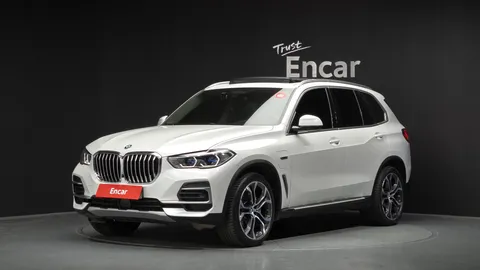 2022 BMW X5 xDrive 45e xLine