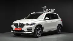 2022 BMW X5 xDrive 45e xLine — фото 1