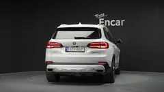 2022 BMW X5 xDrive 45e xLine — фото 4