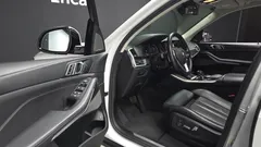 2022 BMW X5 xDrive 45e xLine — фото 11
