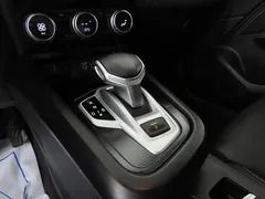 2023 Renault Samsung XM3 1.6 E-TECH Inspire e-shifter — фото 18