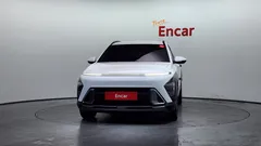2023 Hyundai Kona Inspiration, белый — фото 3