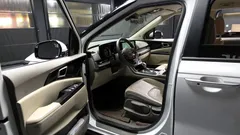 2023 Kia Canival Diesel 9-Seater Prestige — фото 10