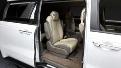 2023 Kia Canival Diesel 9-Seater Prestige — фото 11