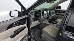 2022 Kia Carnival Diesel 7-Seater Hi-Limousine — фото 10
