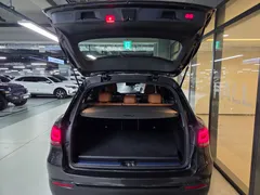 2022 Mercedes-Benz GLC-Class GLC300e 4MATIC — фото 6