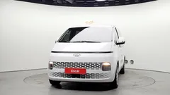 2022 Hyundai Staria Tourer 11-Seater — фото 3