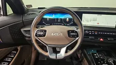 2023 Kia K8 Signature — фото 13